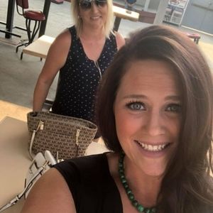 Meet your Posher, Ashlee